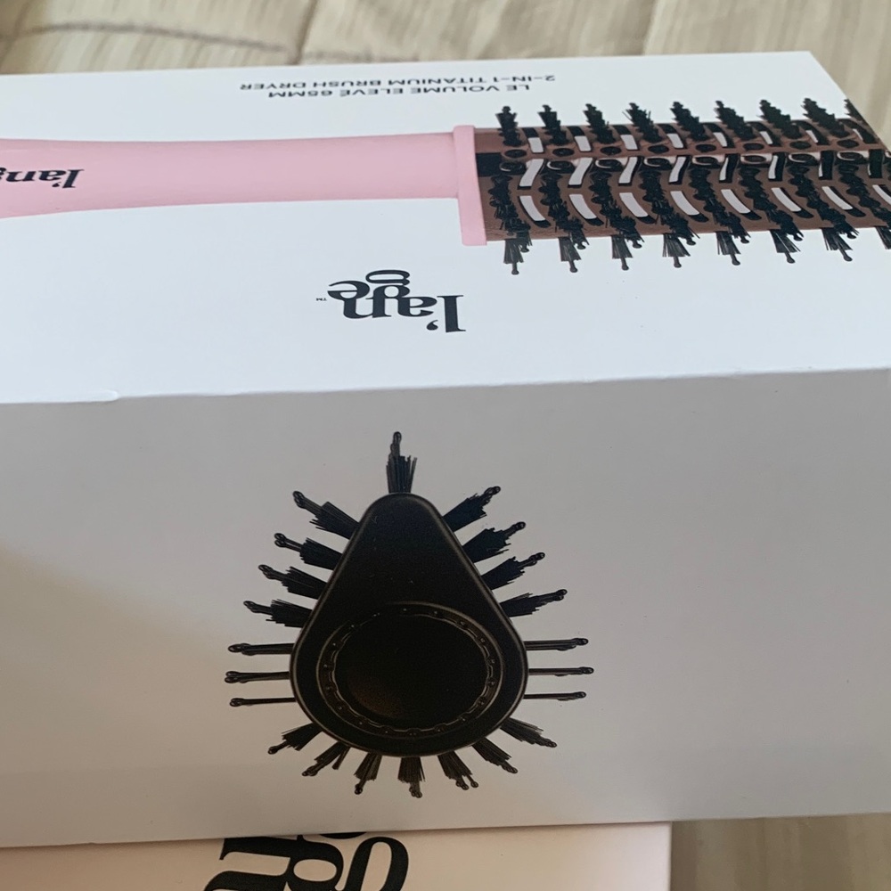 L'ange 65mm 2-in-1 Titanium Brush Dryer - Picture 5 of 6